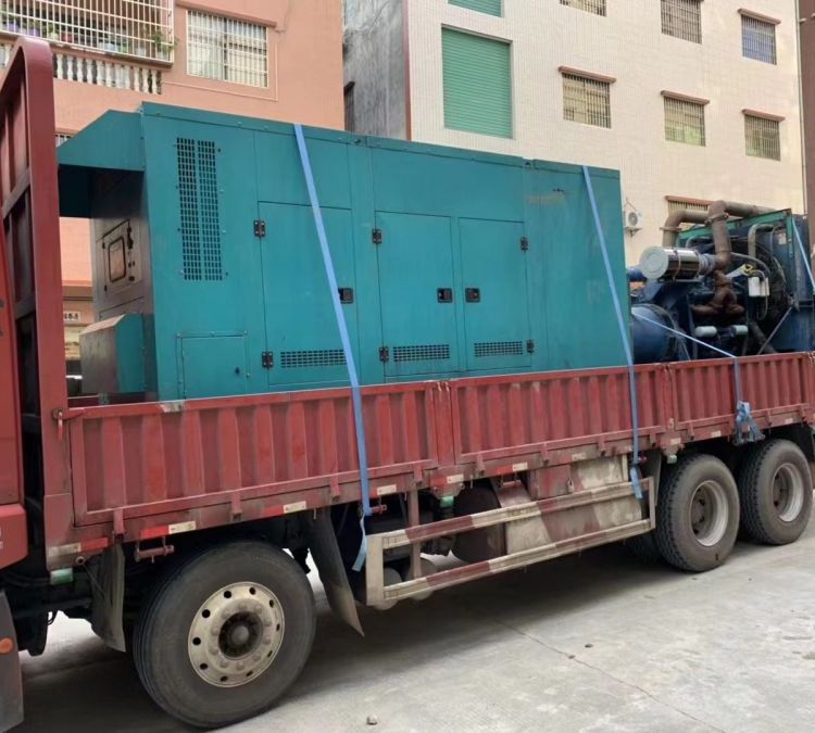 来凤如何在不同负载率下确保 400KW 柴油发电机组的正常运行？